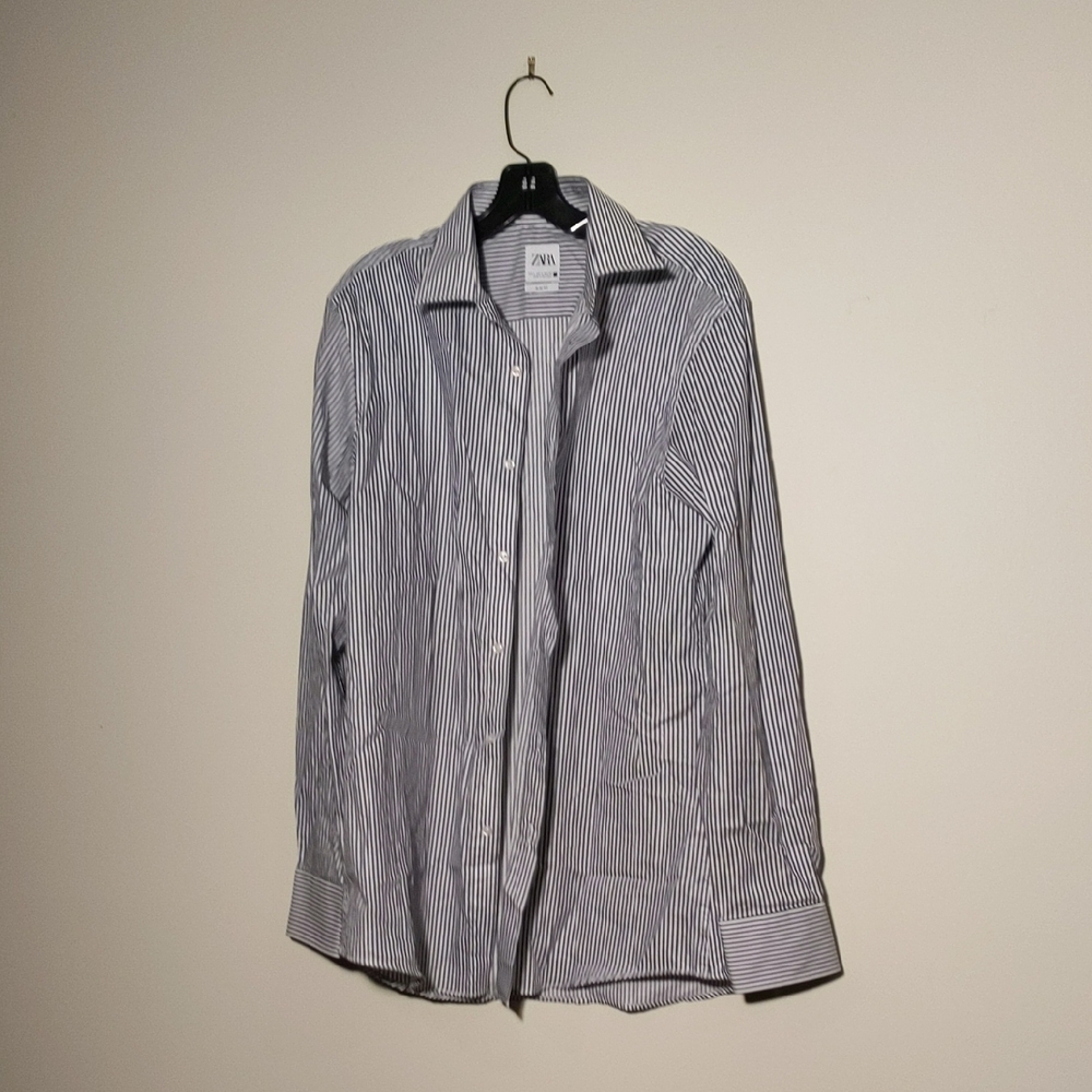Zara Men's Blue Striped Button Down Shirt